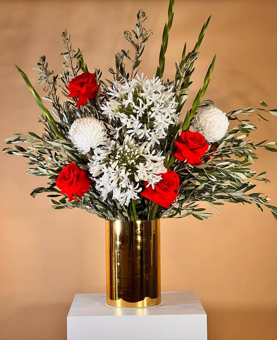 F L O R A L S  F O R  H O M E<br />
<br />
The perfect gift for your loved ones this Christmas ✨<b - Flowers Gold Coast