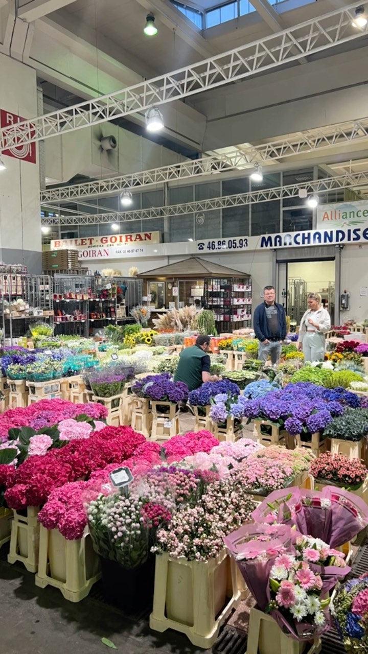 Part 2 of my Paris trip 🇫🇷 - I had the chance to work with @maylys_fleuriste for a day and it made with love by Flowers Gold Coast www.flowersgoldcoast.com.au the Gold Coast's best Florist- Same Day Flower Delivery