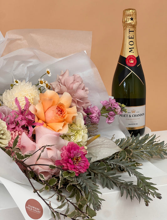 Champagne Bouquet Bundle-Flower-Delivery-Gold-Coast-Florist-Flowers Gold Coast-Petite-Moet & Chandon-https://www.flowersgoldcoast.com.au-best-florist